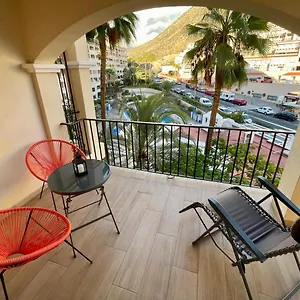 https://beautiful-studio-pool-view-in-castel-harbour.in-canary-islands.com